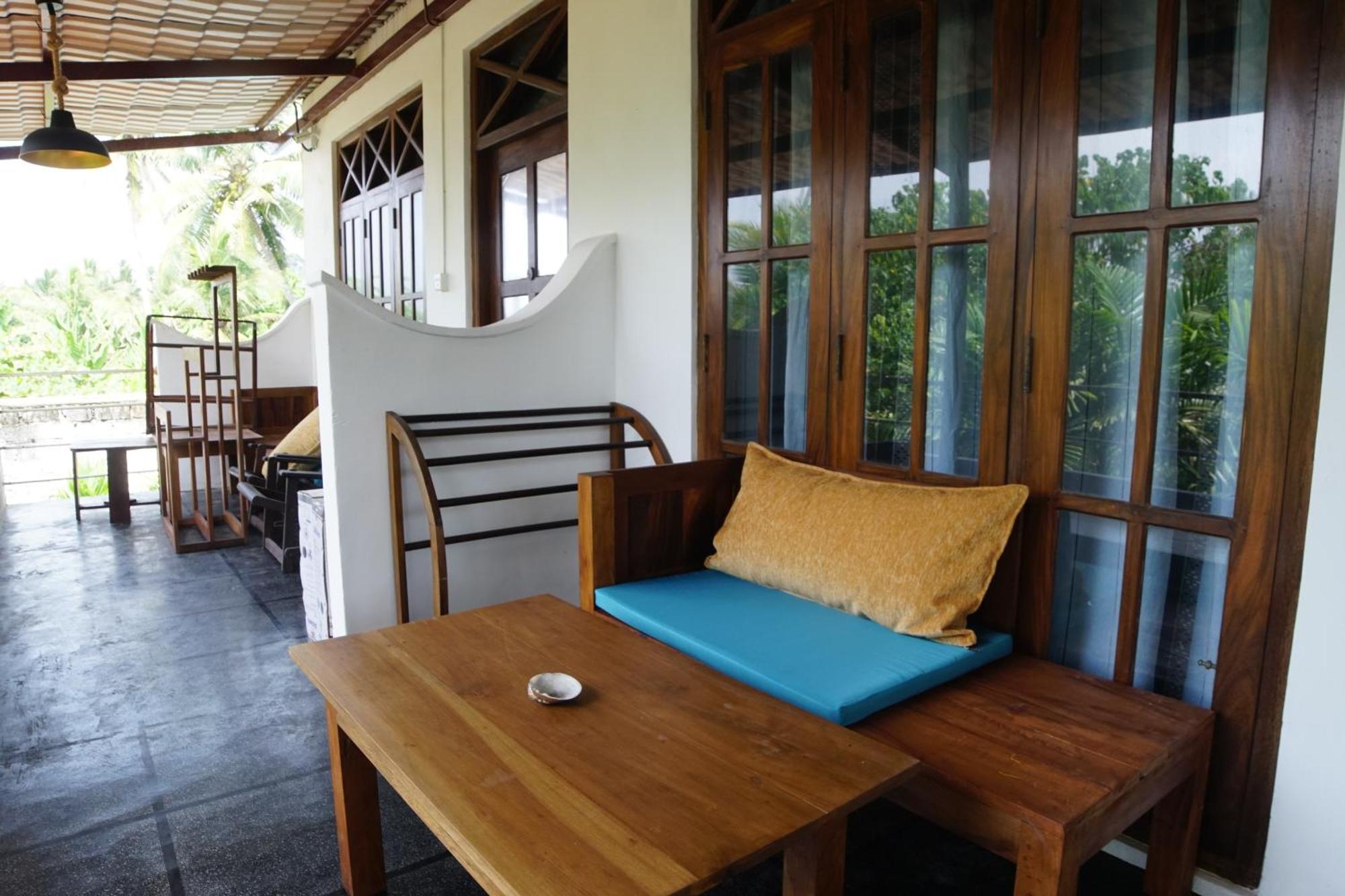 Turtle Bay Beach Resort Mirissa Kültér fotó
